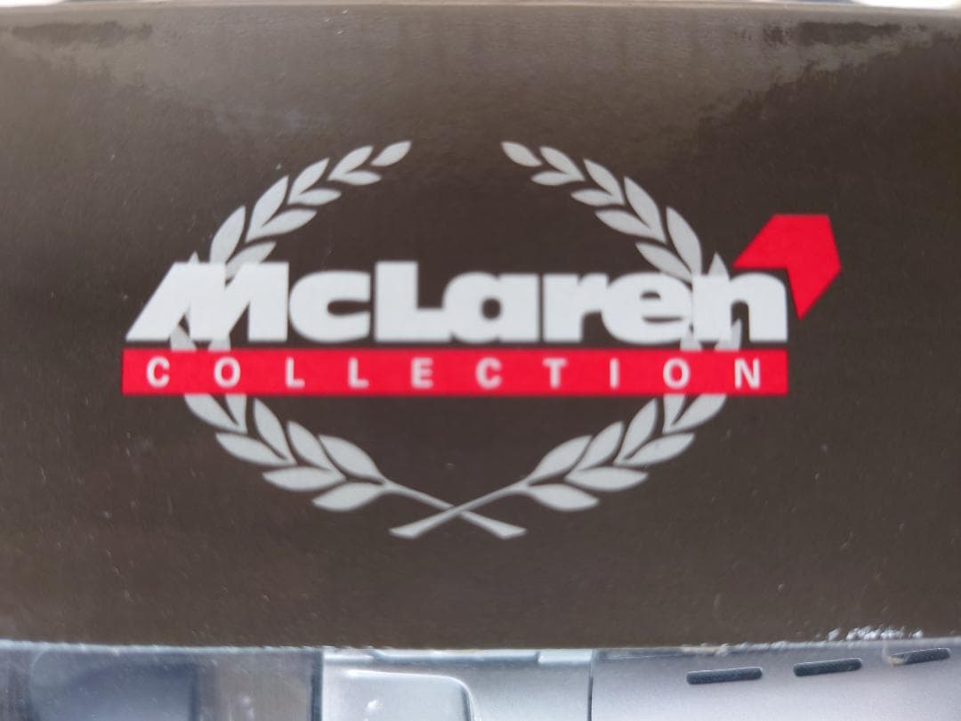 1/18 UT models（ユーティモデル）マクラーレンF1 ロードカー