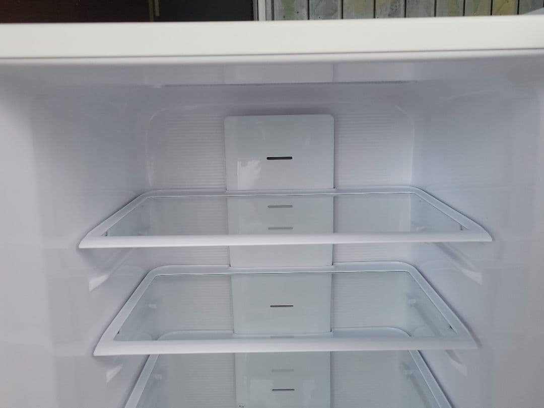 ぱんだ 日立3ドア冷凍冷蔵庫 R-V32TV(W) 315L 2024年製