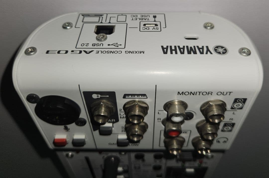 【みけ】audio-technica AT2035とYAMAHA AG03