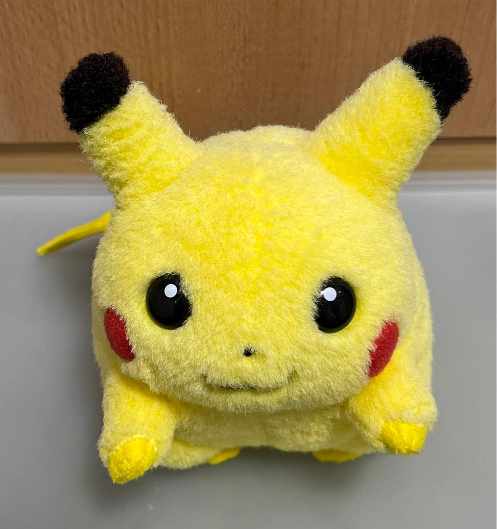 ポケモン　ピカチュウ　ぬいぐるみ　初期トミー製　約15cm