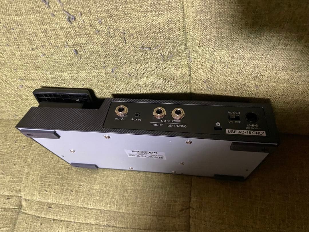 Zoom G2X Four ギターマルチエフェクター