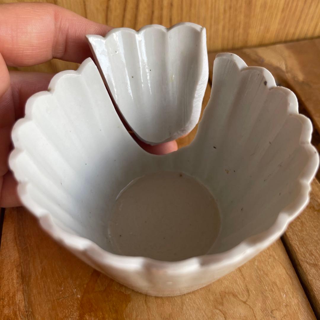 金継ぎ用　古伊万里白磁菊型猪口　江戸時代