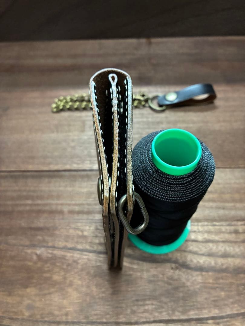 姫路レザーミドルトラッカーウォレット