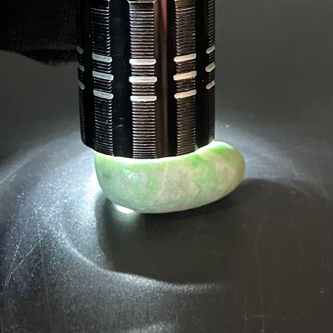 極上 縄文時代 本翡翠（硬玉） 勾玉 奈良県伝承出土 玉擦れ痕あり 古代