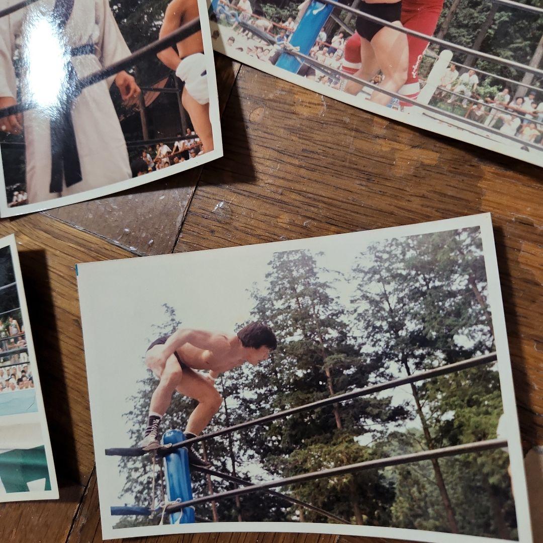 3万8千円までです。お譲り致しますアントニオ猪木藤波辰夫本物の生写真