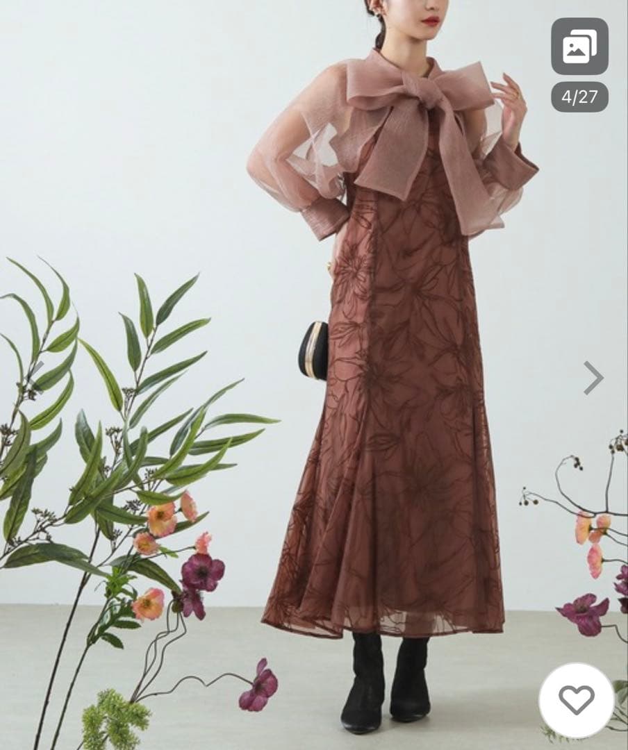 フローラル刺繍ブラウンマキシドレス Hermoso luxe レイヤードフローラル刺繍ブラウンドレス (L) をレンタル