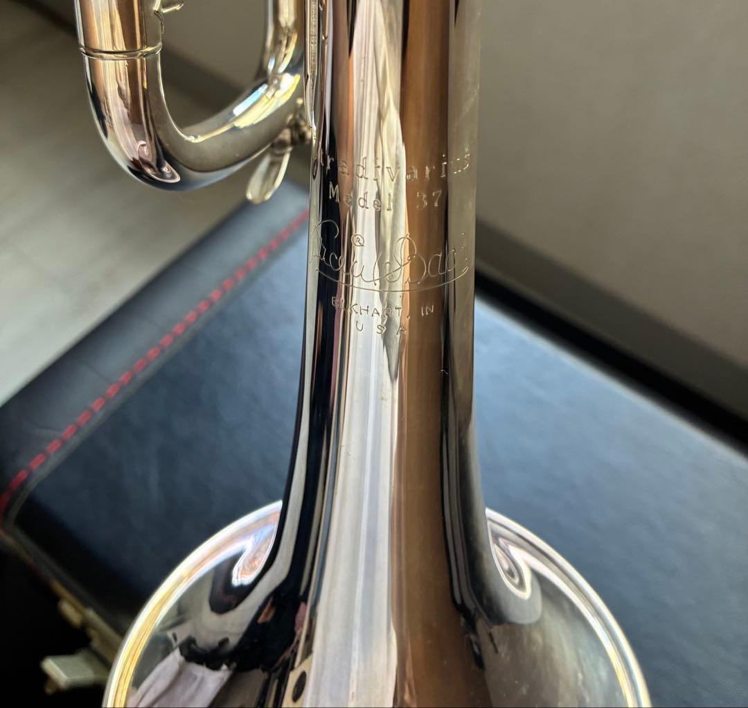 Bach トランペット（シルバーメッキ／ケース付）