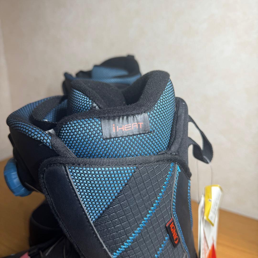 【新品】スノーボードブーツ　IGNIO　BOAブーツ　ダイヤル式　25cm