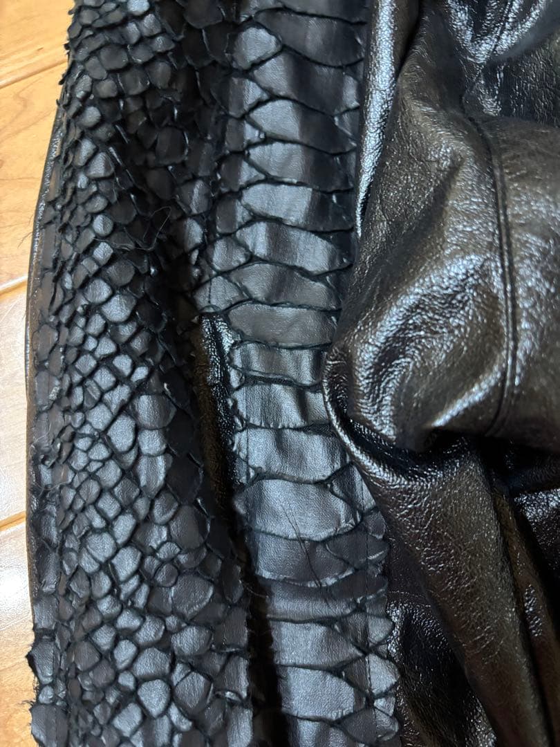 h.naoto 合皮　黒 サルエルパンツ　ブラック