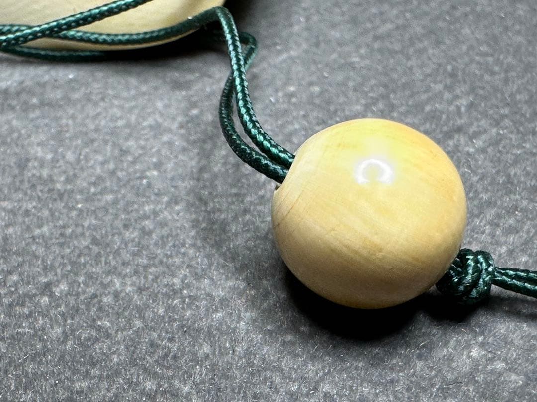 極上　印籠　根付　天然素材　置物　古美術品　 細密細工　骨董　アンティーク　彫刻