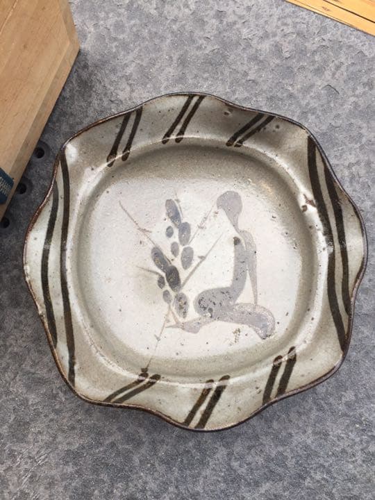 桃山時代 伝世品 古唐津 絵唐津 美人絵 茶碗 茶皿 図柄珍品 木箱付