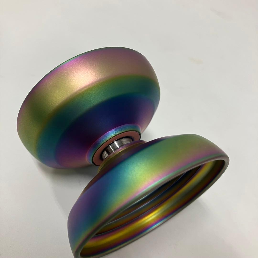 スポーツトイ・アクショントイ atmos project Ari rainbow