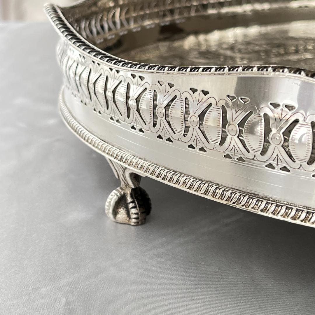 【英国】 透かしのギャラリートレー 41cm　 クロウフット 大盤！！