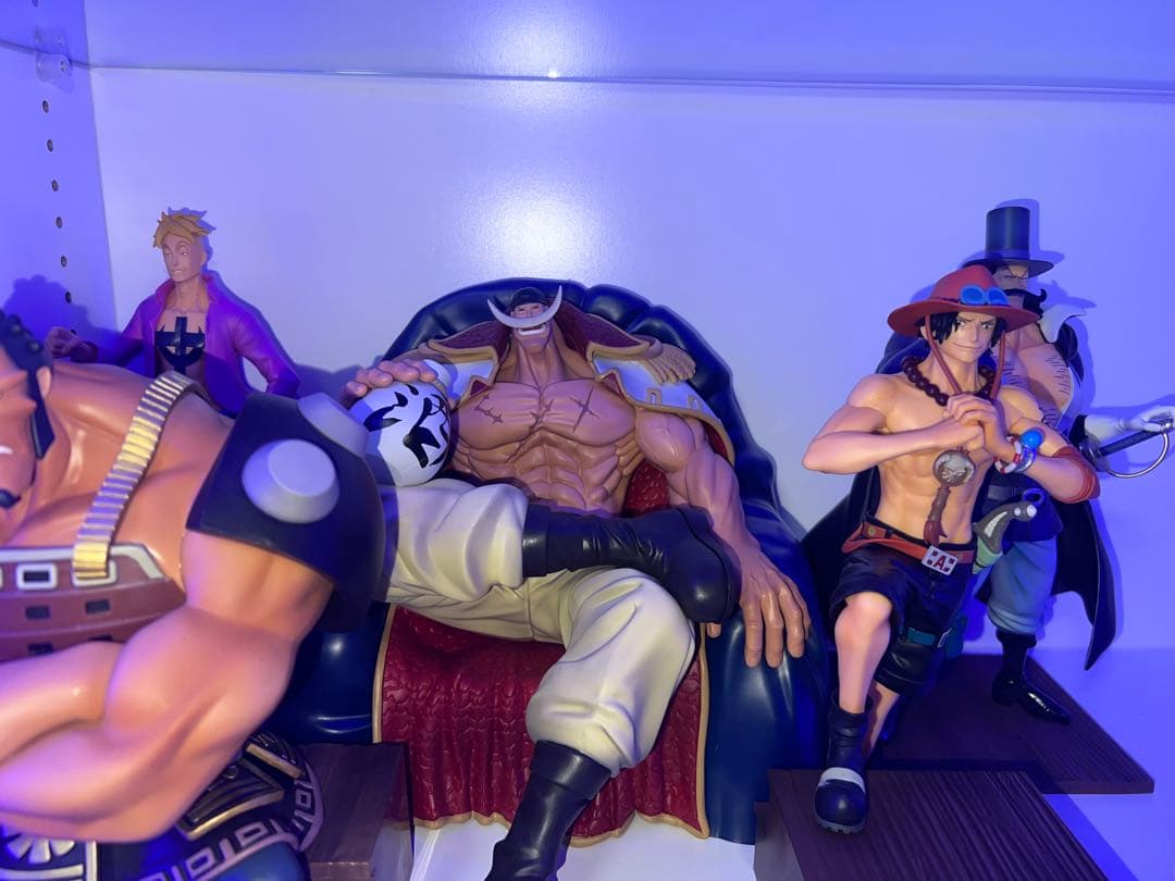 【開封品美品】一番くじ ワンピース 白ひげ海賊団～オヤジと息子たち～