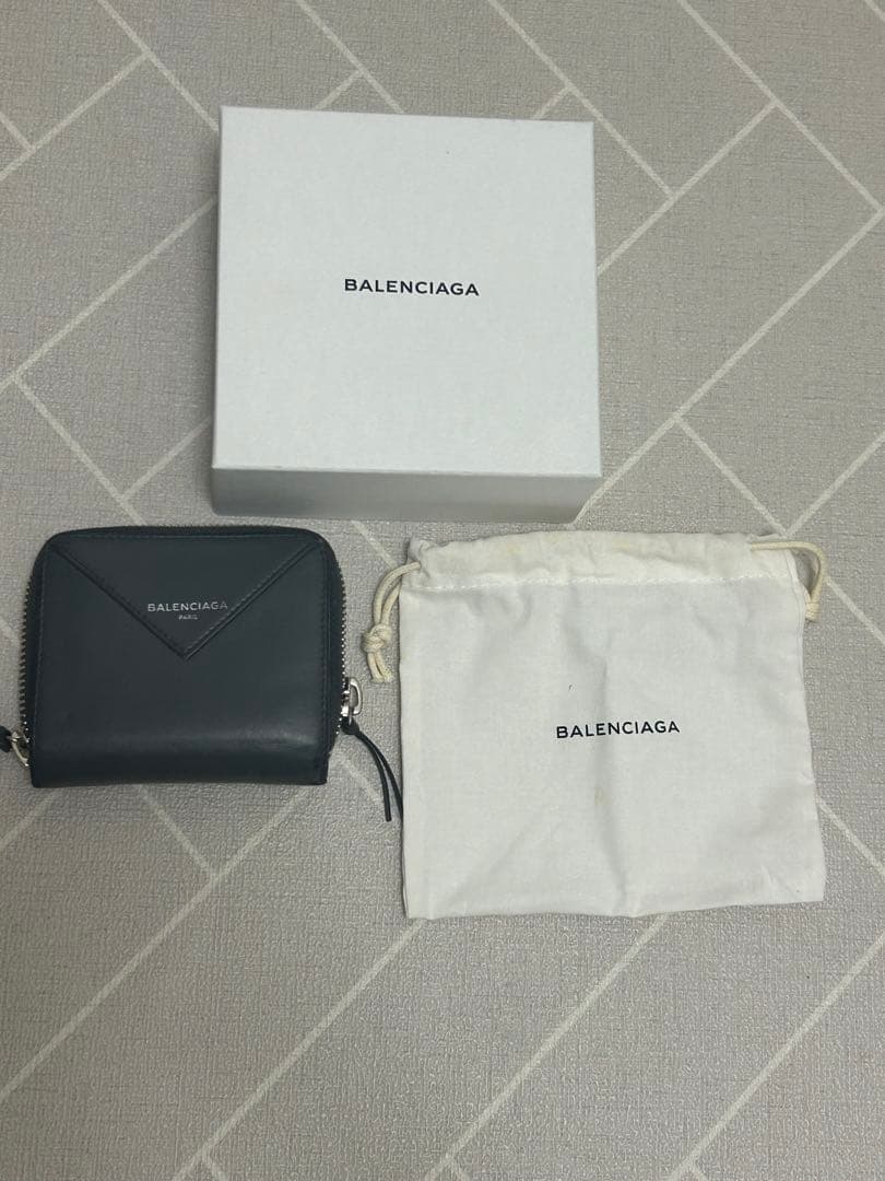 BALENCIAGA 二つ折り財布 チャコールグレー　領収書あり 楽天市場】BALENCIAGA バレンシアガ 二つ折り財布 ENVELOPE COMPACT