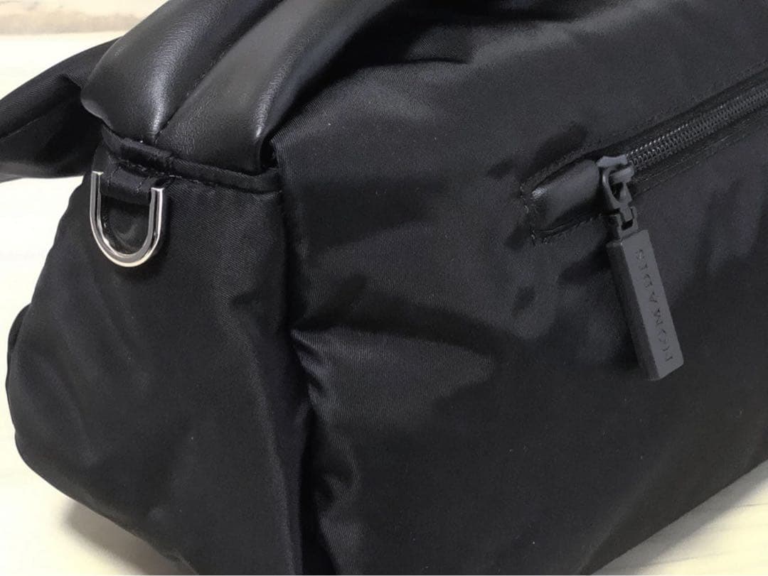 年始セール【新品】NOMADIS LUCK ショルダーバッグ