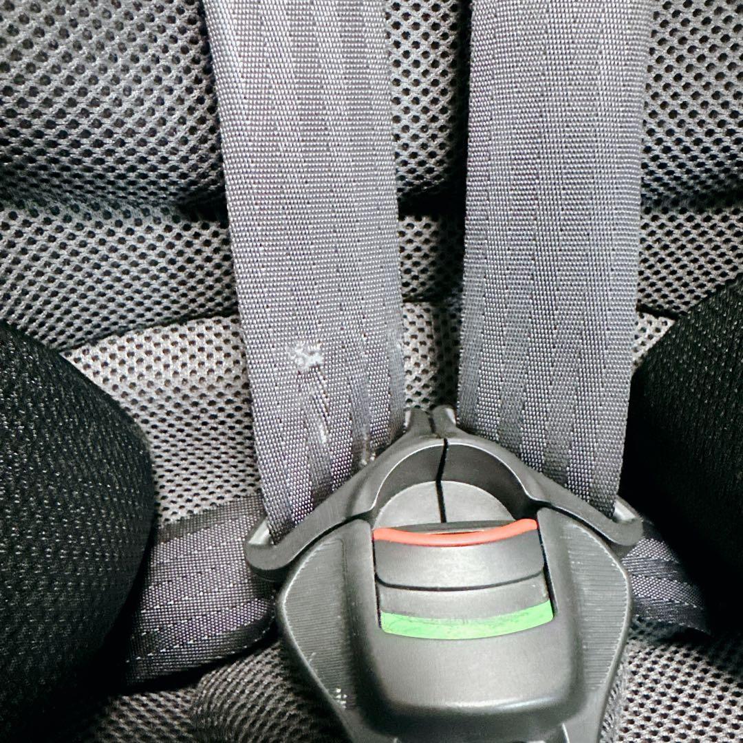 Aprica　アップリカ　フォームフィット　360°　セーフティ　ISOFIX