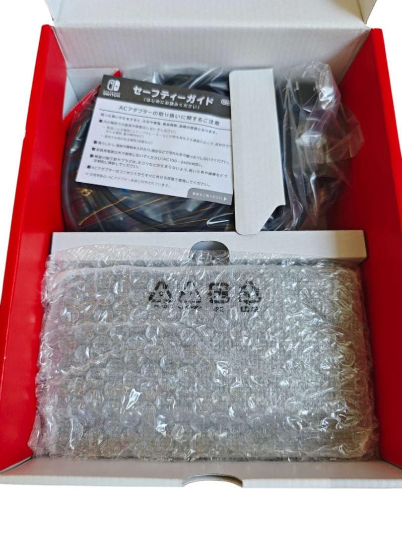 中古 Nintendo Switch 有機ELモデル 青/赤