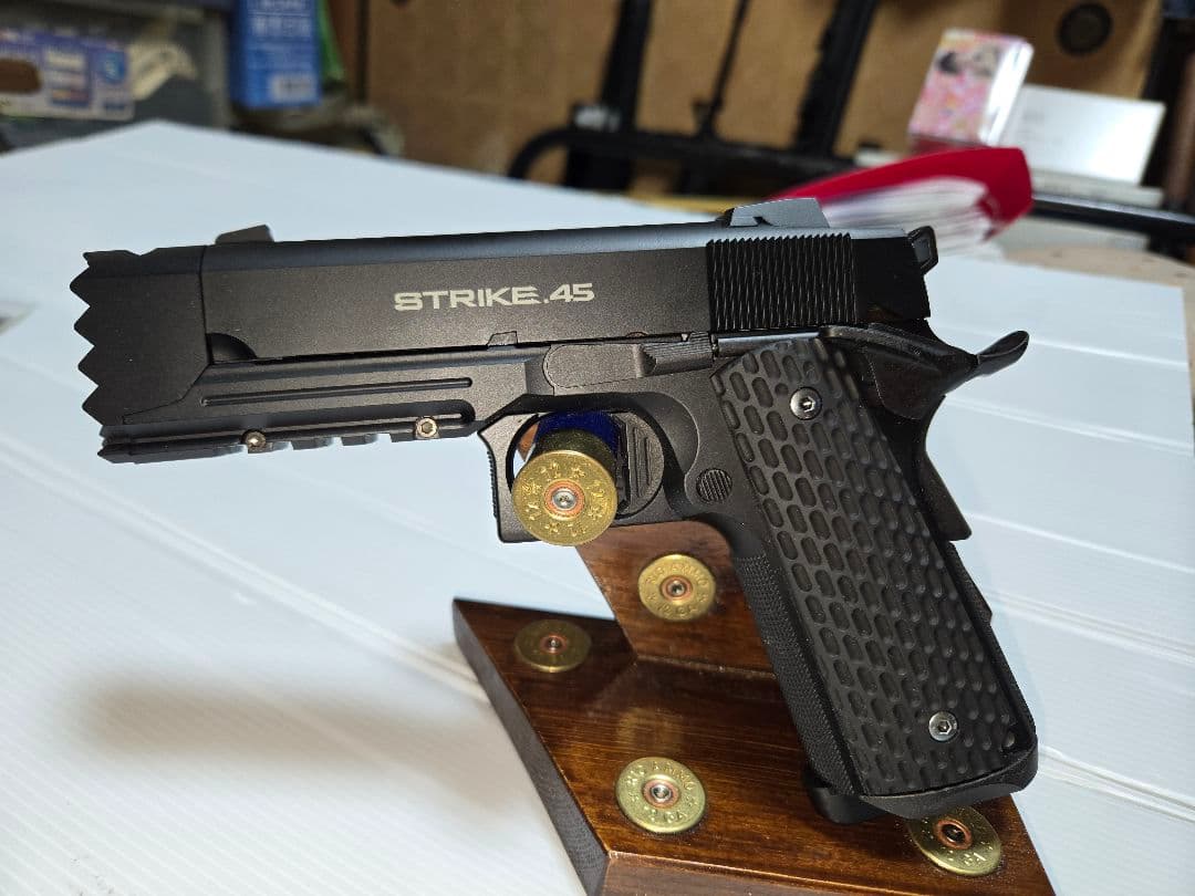 【o】東京マルイ　ガスブローバック　ストライクウォーリア