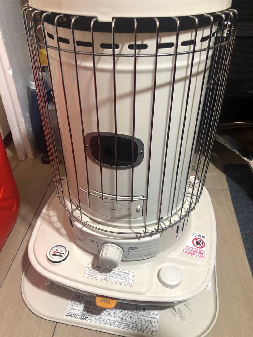 CORONA石油ファンヒーター ホワイトSL66-D2 - メルカリ