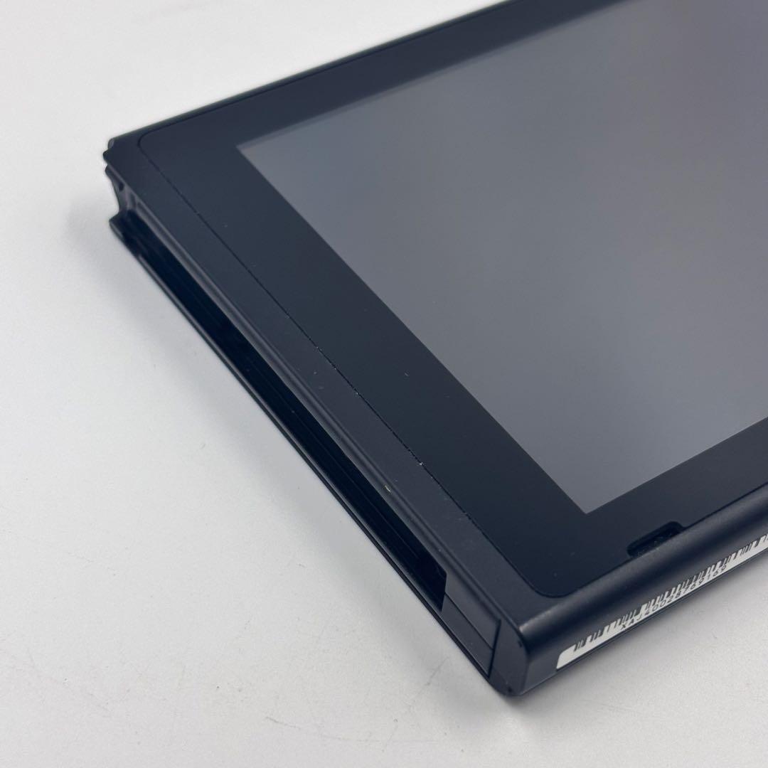 未対策機　Nintendo Switch 初期型　2017年