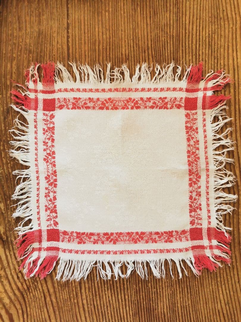 アンティーク フランス ダマスク織レッドリネンクロス 三つ葉のリーフ