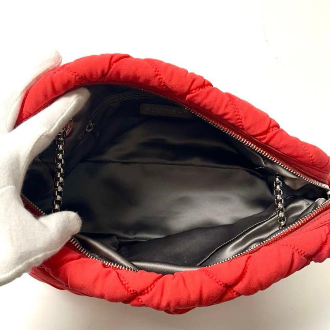 シャネル　マトラッセ コットン　バブルキルトチェーン　ショルダーバッグ　赤