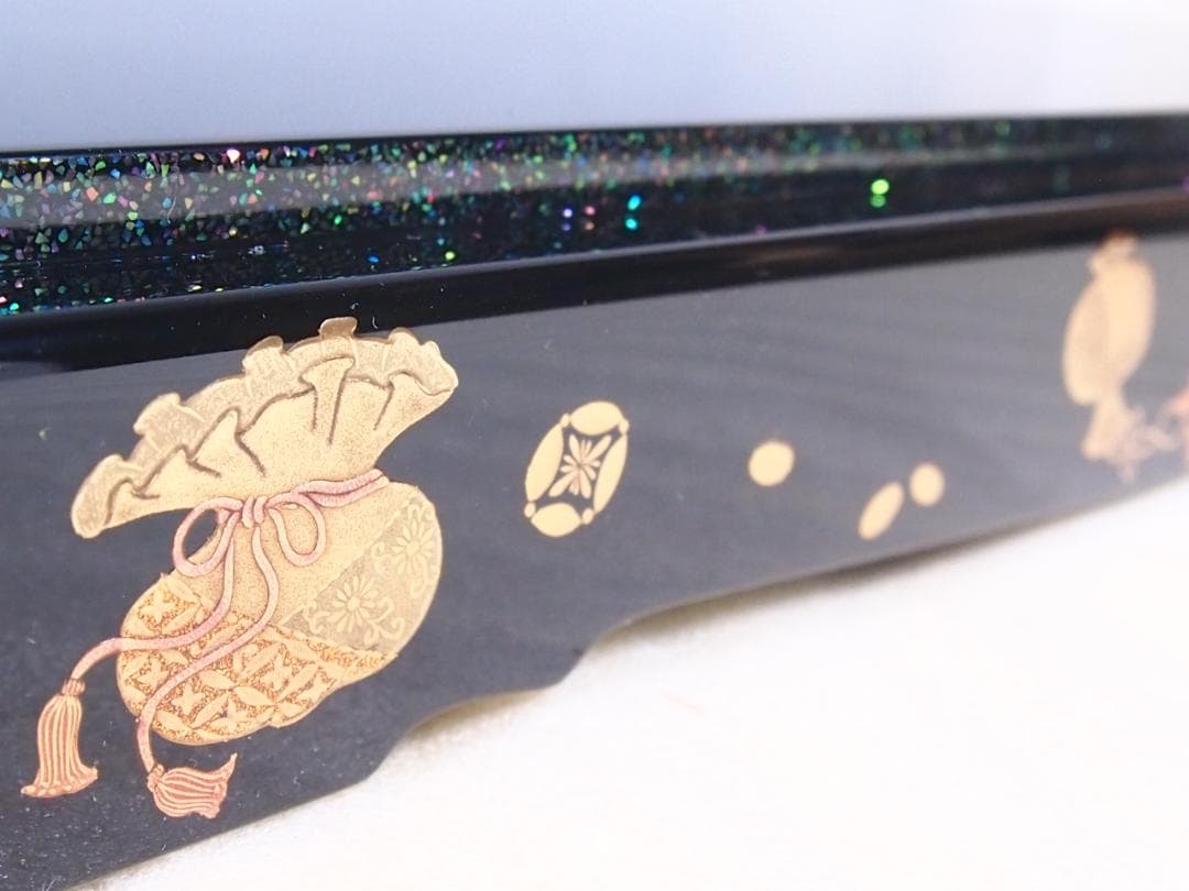 【高級・未使用】輪島塗 わじま慶塚 螺鈿/宝尽くし蒔絵 置物台 香炉台/飾り台 高級 未使用 輪島塗 わじま慶塚 螺鈿 宝尽くし蒔絵 置物台 香炉台