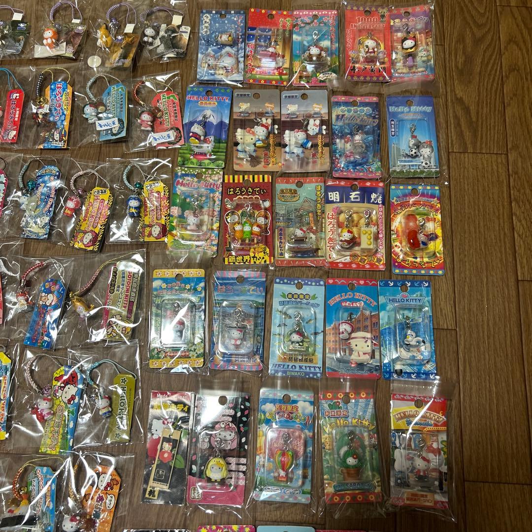 ご当地キティ根付け