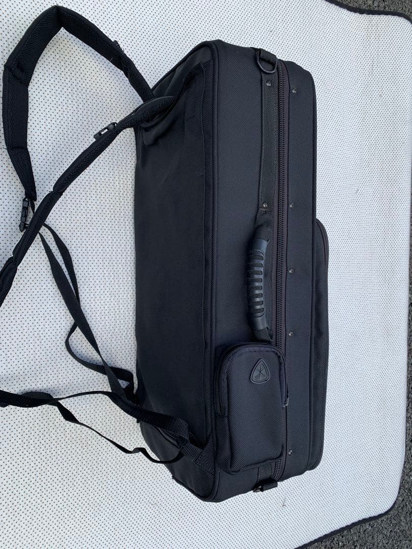 【ジャンク品】アルトサックス セミハードケース(protec) M0039