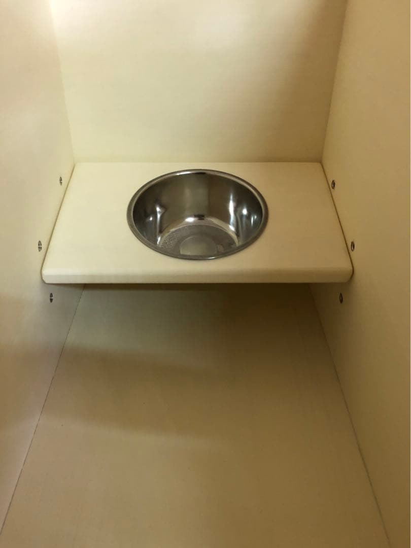 新作】ゲージ型個室フードスタンド