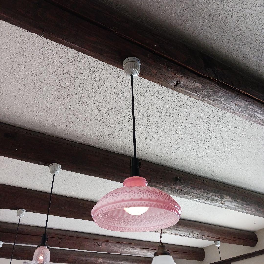 大正ガラス アンティーク ピンクランプシェード
