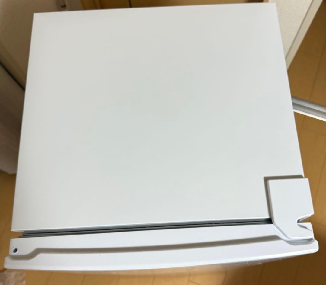 大幅値下げ‼️早い者勝ち‼️Hisense ホワイト 冷蔵庫 上開き