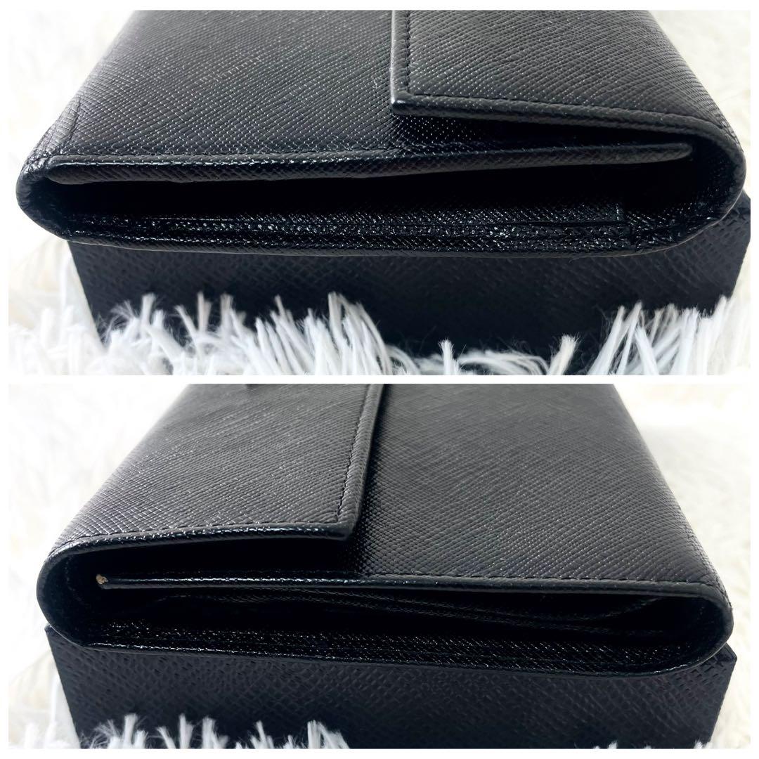 プラダ　PRADA 三つ折り財布　サフィアーノ　ブラック　黒　レザー　三角ロゴ