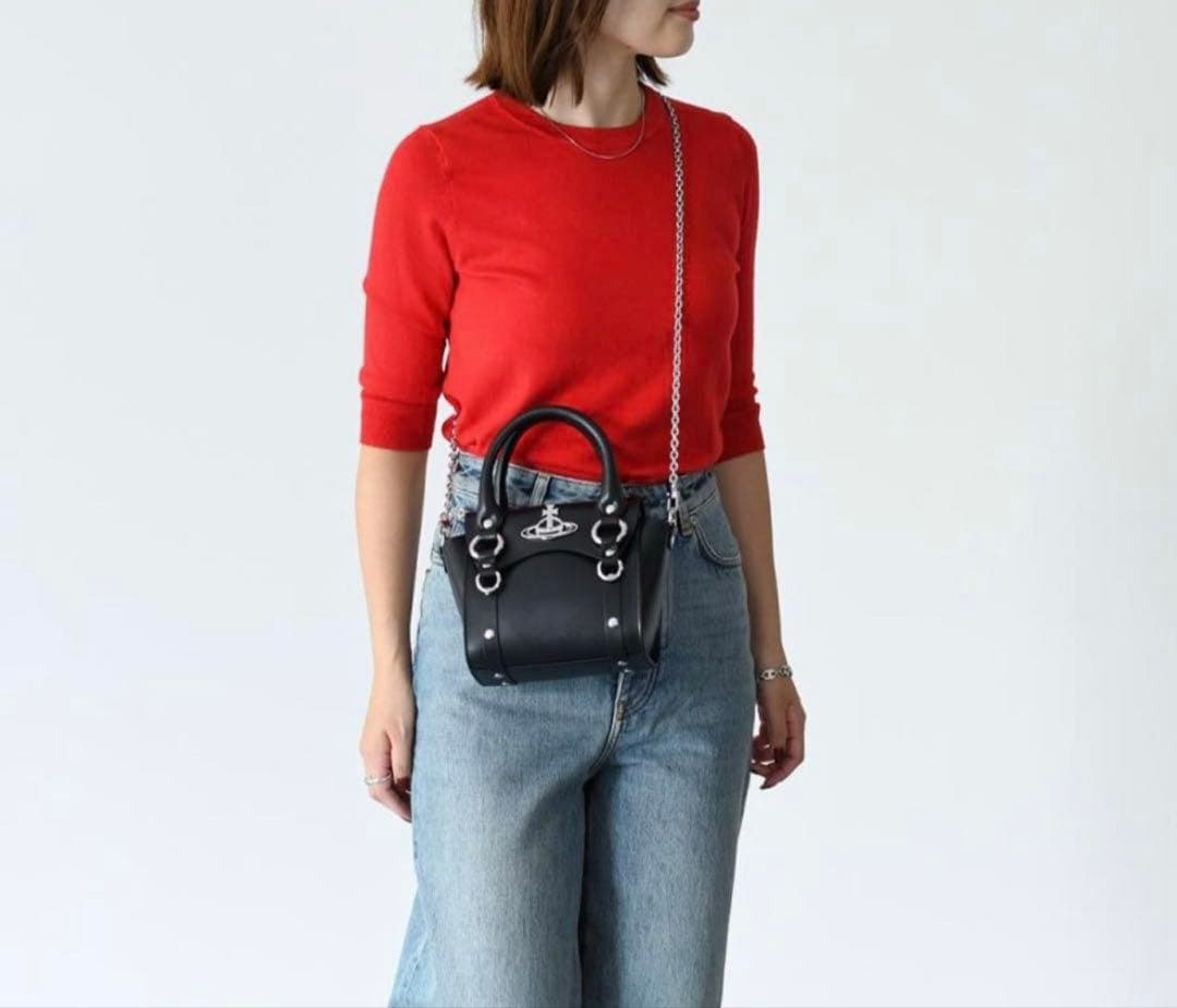 新作　Vivienne Westwood BETTY MINI ハンドバッグ
