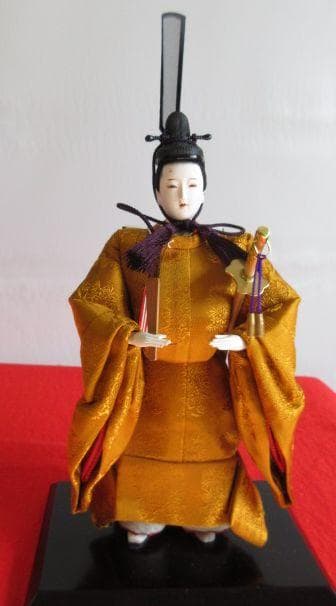 ラスト１点　新品　吉徳大公　立ち雛　 天皇陛下御束帯 黄櫨染固地綾 正絹