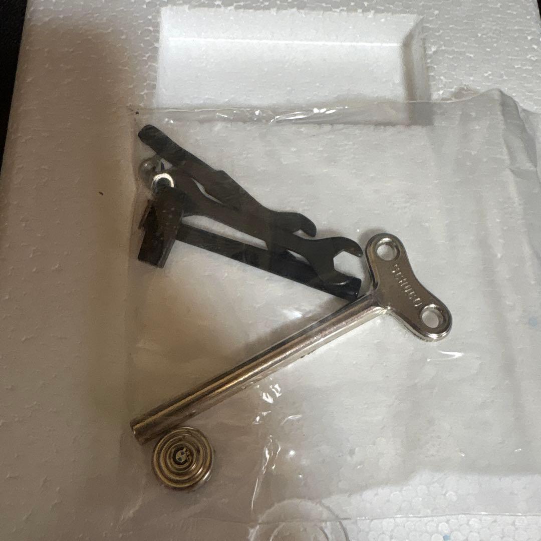 ミニカー Schuco 1/18 BMW 327 Cabriolet