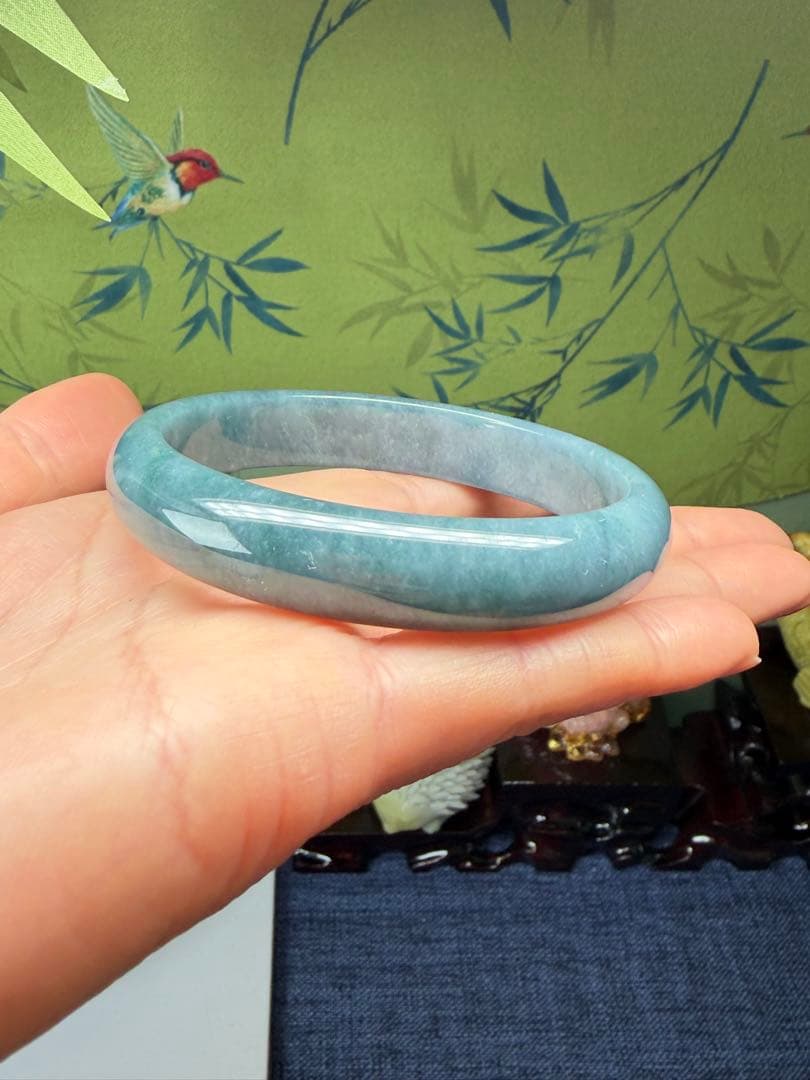 レア❣️新入荷☆天然本翡翠 希少‼️珍しい氷藍紫色味バングル 鑑定書