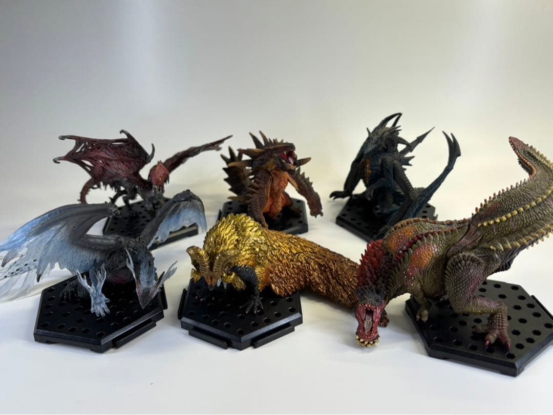 モンスターハンターフィギュアまとめ売り47体＋おまけ