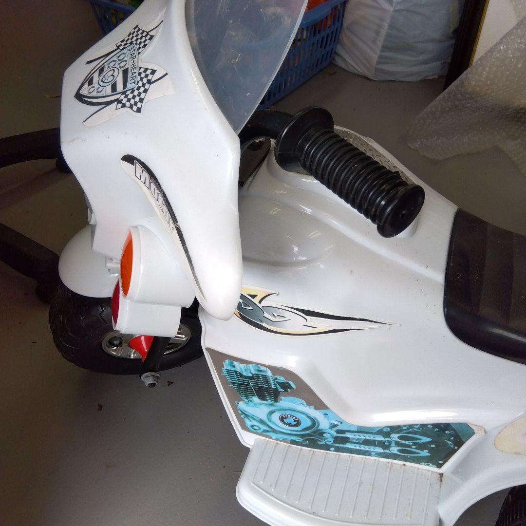 ジャンク品　STAR+HEART Motor バイクおもちゃ ホワイト