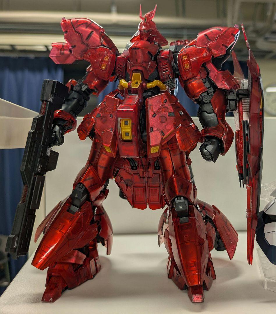 RG サザビー　塗装品　メカニカルコアメッキ風