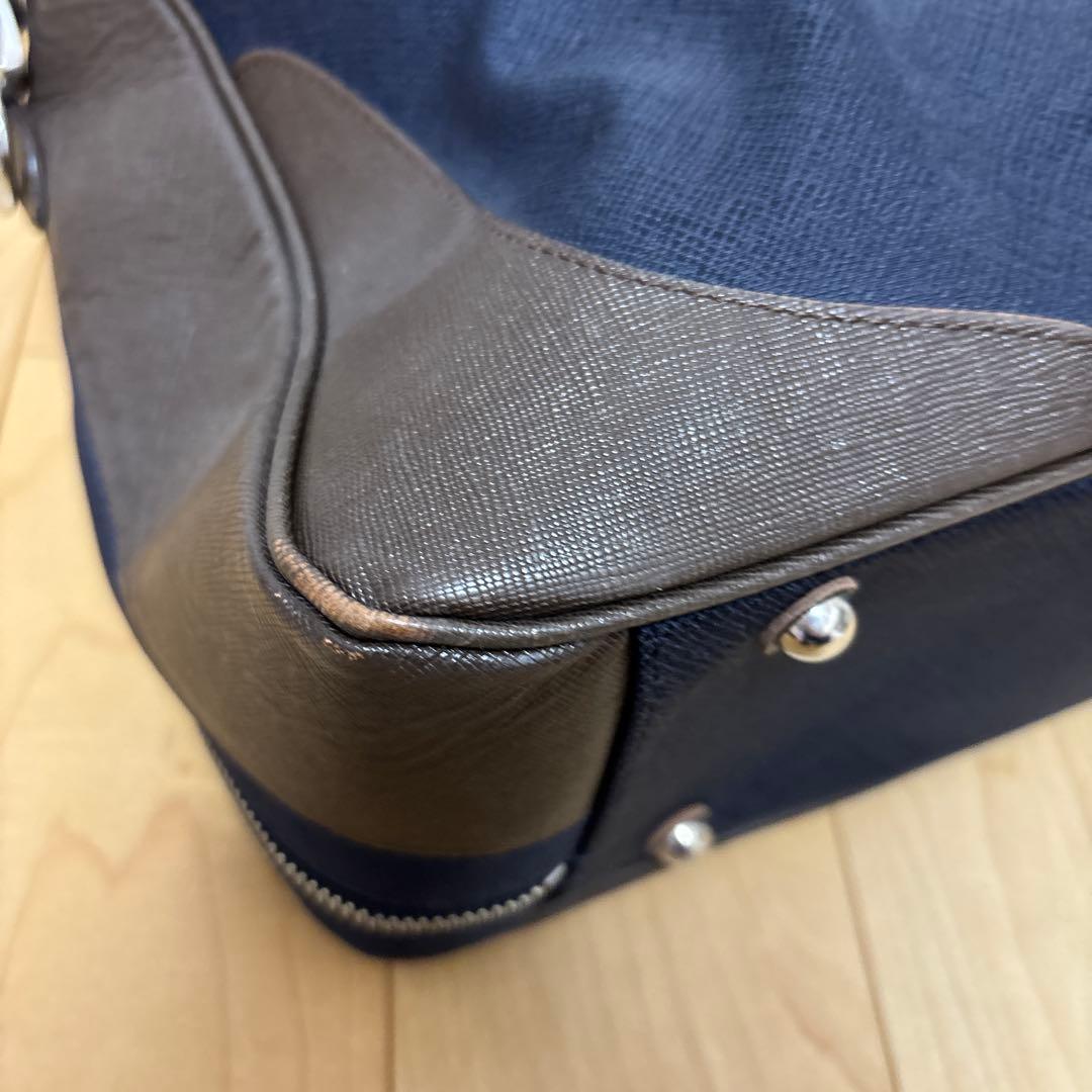 Pellemorbidaビジネスバッグ　紺