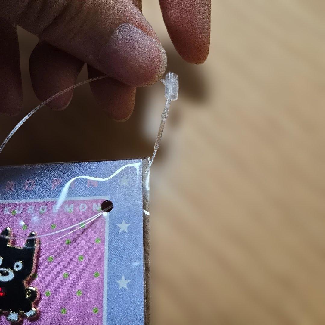 ピンバッジ JR九州 くろちゃん KURO スワロフスキー SWAROVSKI