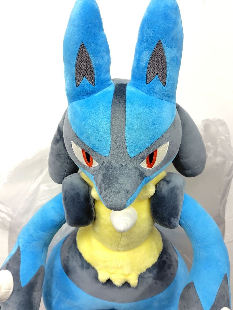 ポケモンセンター ルカリオ 等身大ぬいぐるみ