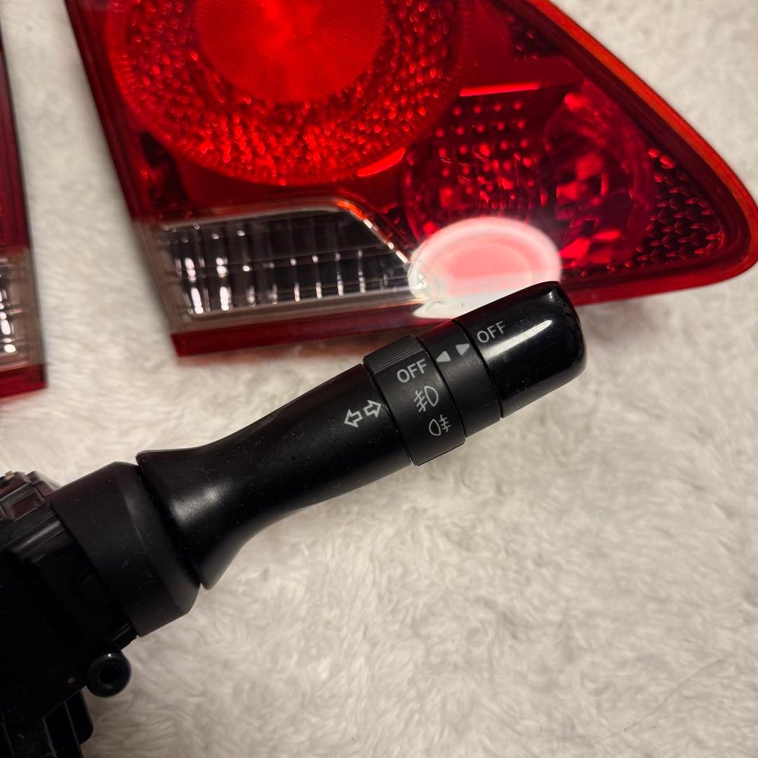 18系クラウンGRS180 アスリート後期 寒冷地テール リアフォグスイッチ