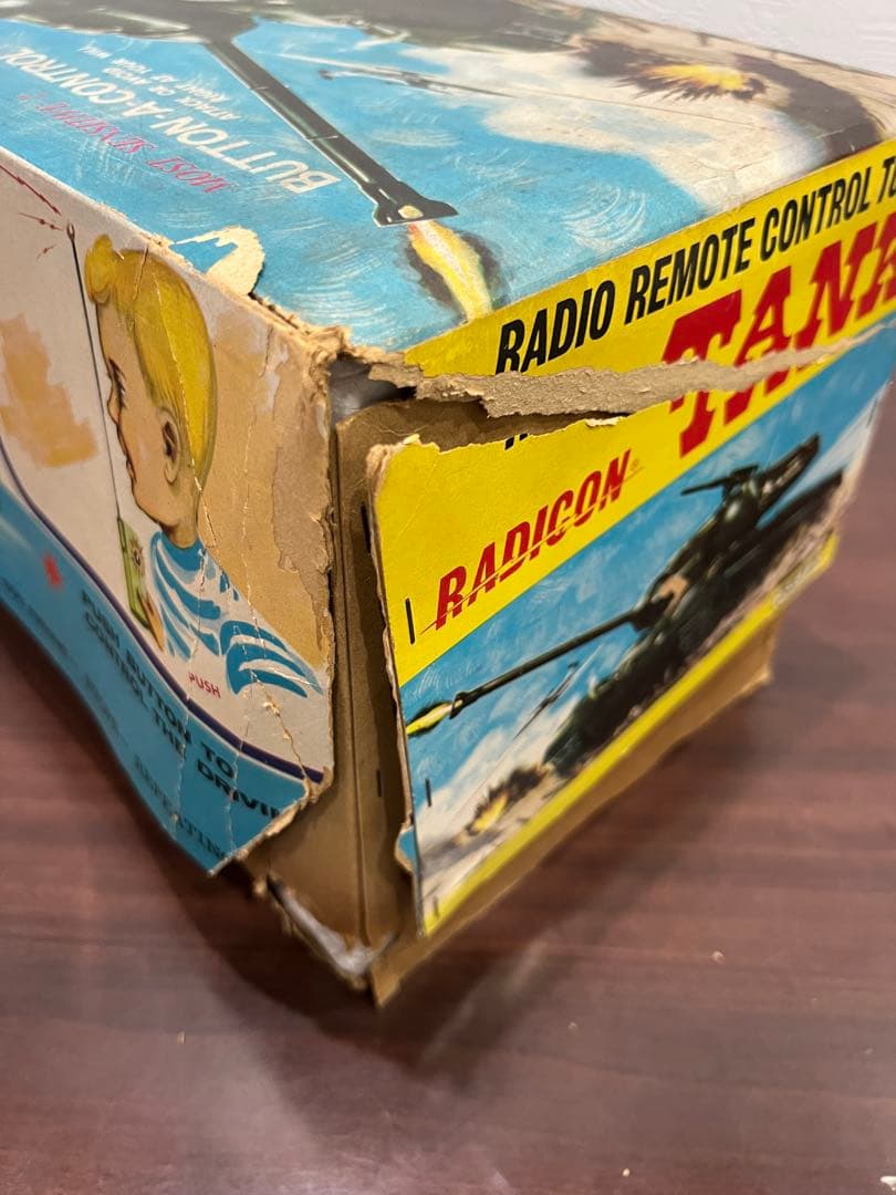 ラジコンタンク 戦車 STARTS ヴィンテージ