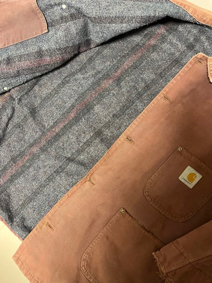 さかな　【激レア色】Carhartt カーハート チョアコートアズキ色