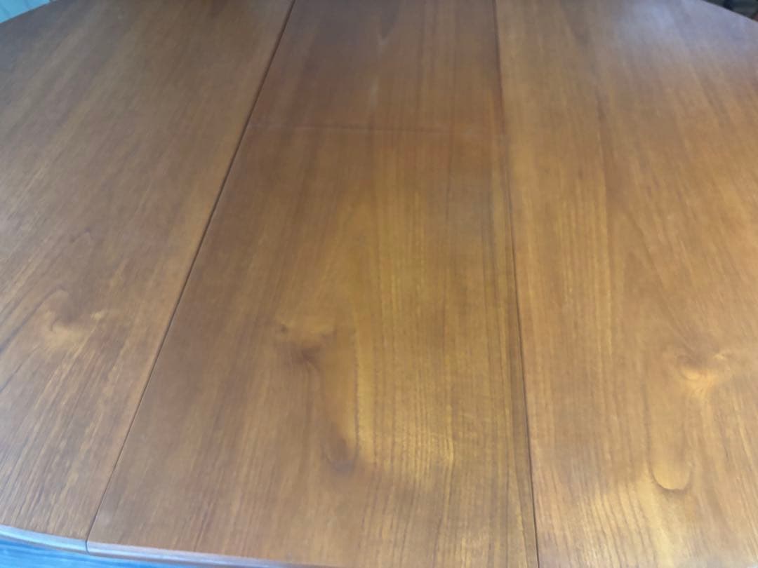 木製円形ダイニングテーブル 伸縮機能付き　jentique ジェンティーク