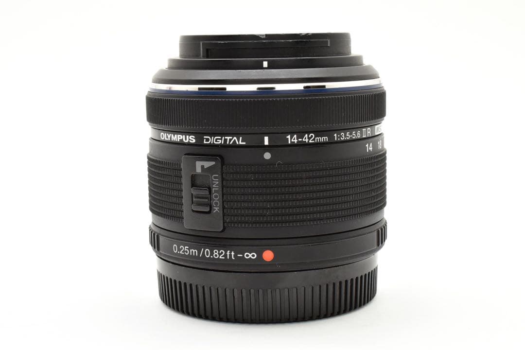 オリンパス Olympus 14-42mm F3.5-5.6 II R