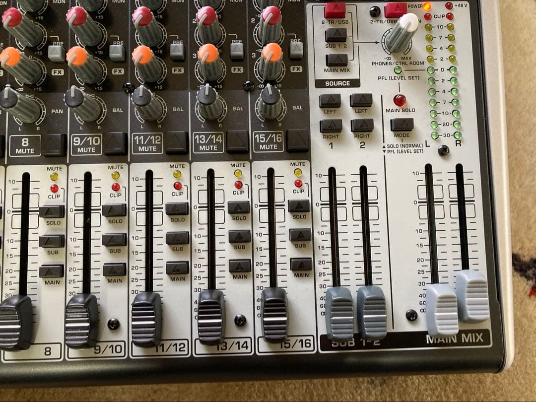 ベリンガーX2222USB　中古・美品